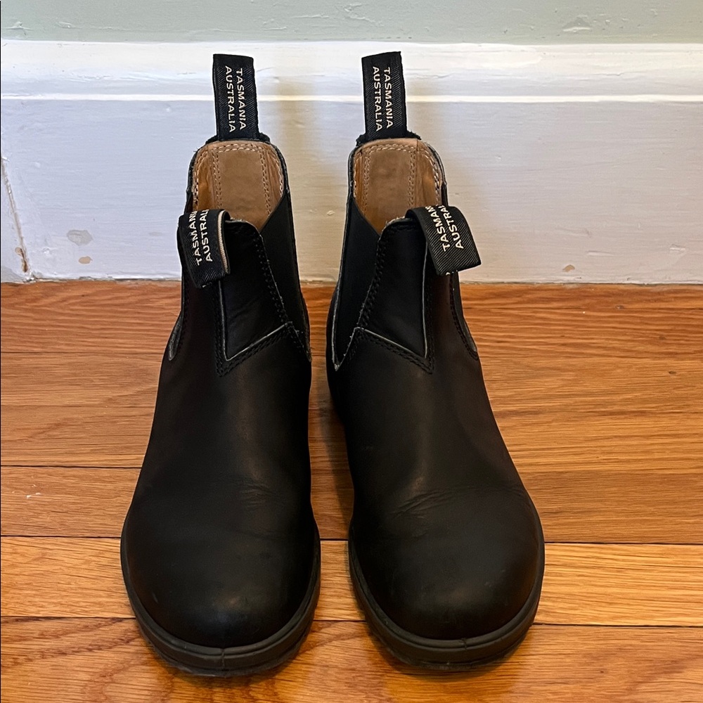 Blundstone Women’s Black Chelsea Boots